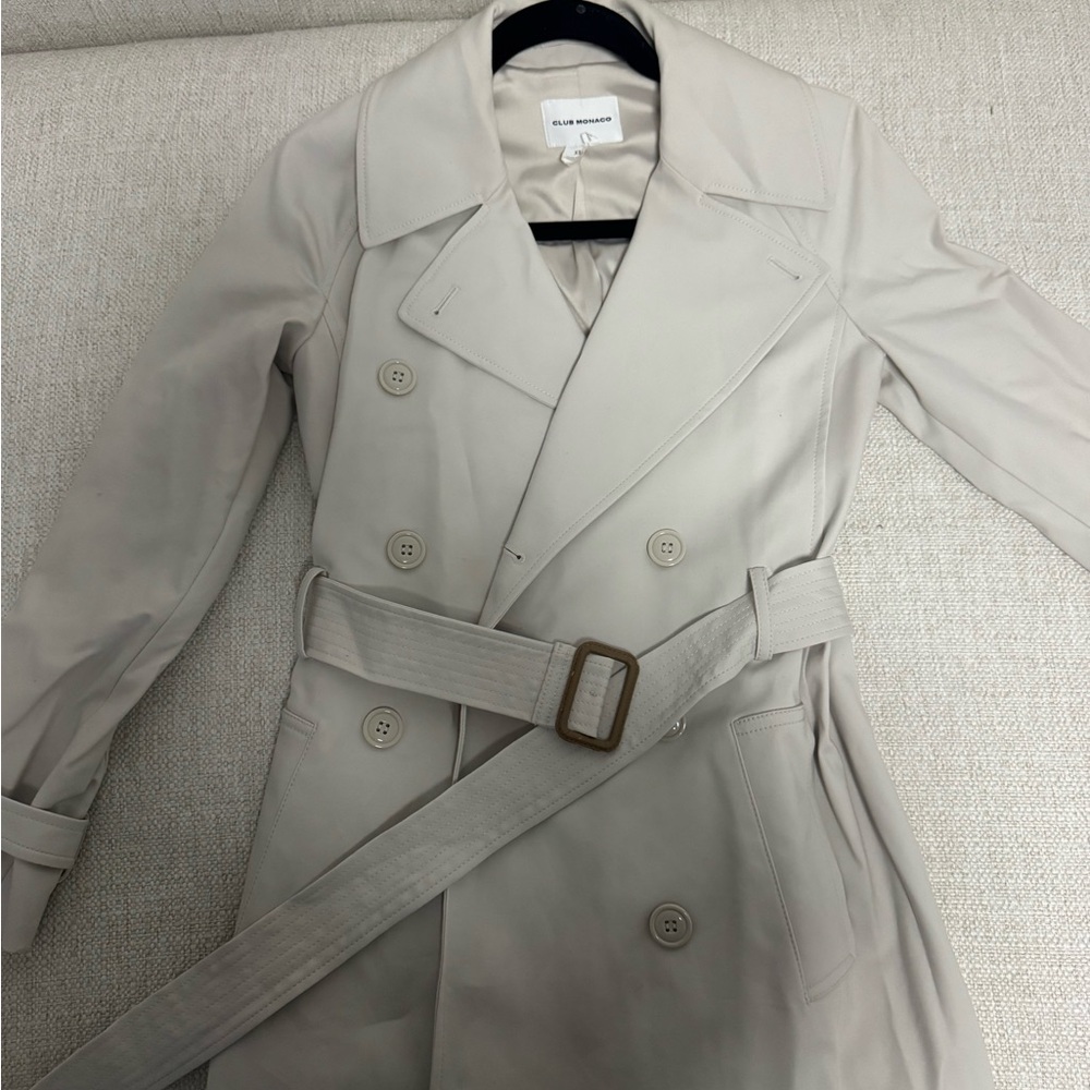 Club Monaco Off White Trench Coat - Picture 2 of 8